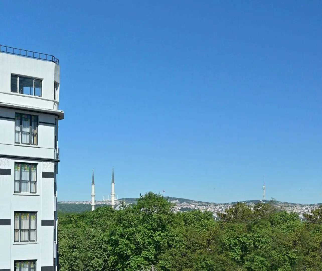 Bright Modern 1Bd Cool New Scenic Balcony! #185 Apartment Istanbul 0*,  Turkey